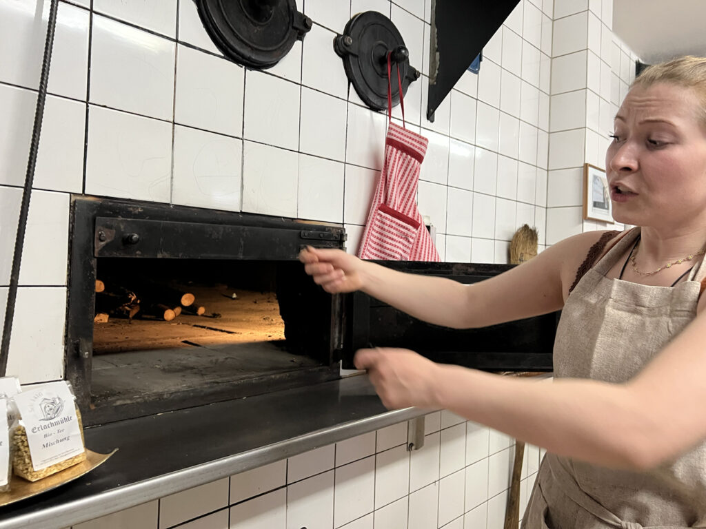 Holzofen zum Brotbacken